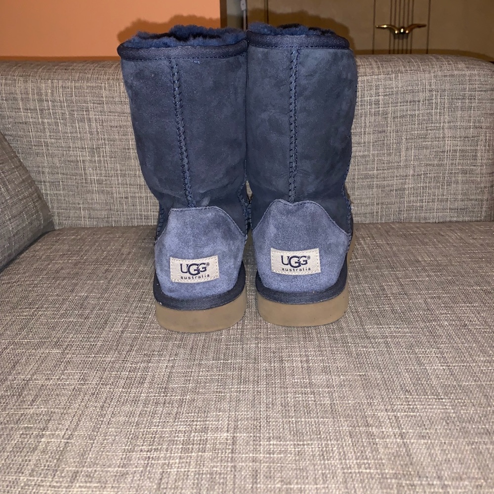 Blue grey classic uggs like new